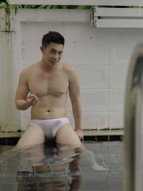 ADULT-17--Mic--EbookVideo-Cum-